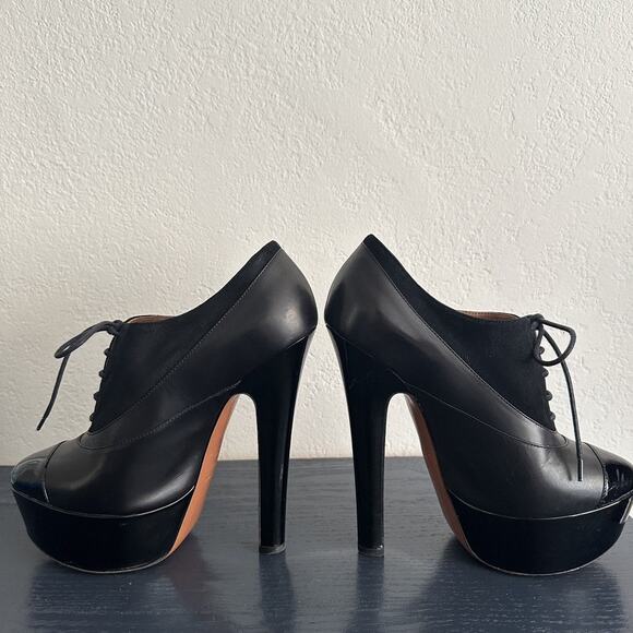 Seen on Victoria Beckham Alaïa Oxford Stiletto Booties EU 38.5 Black - Picture 5 of 12